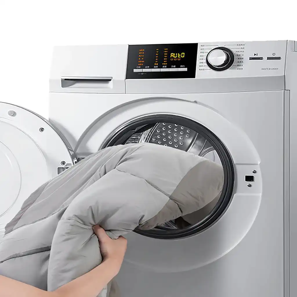 شستشو کیسه خواب الیاف نیچرهایک در ماشین لباسشویی